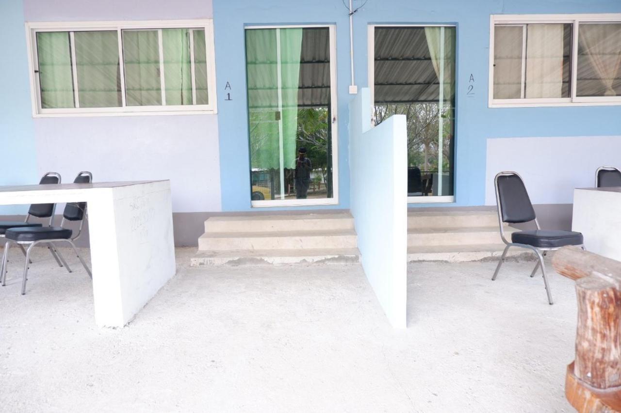 Baan Rai Pray Rung Kaeng Krachan Ban Tha Ling Lom Exterior foto